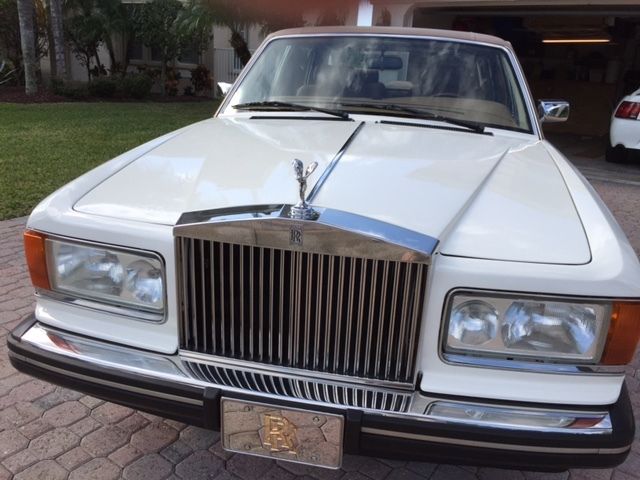 1988 Rolls-Royce Silver Spirit/Spur/Dawn