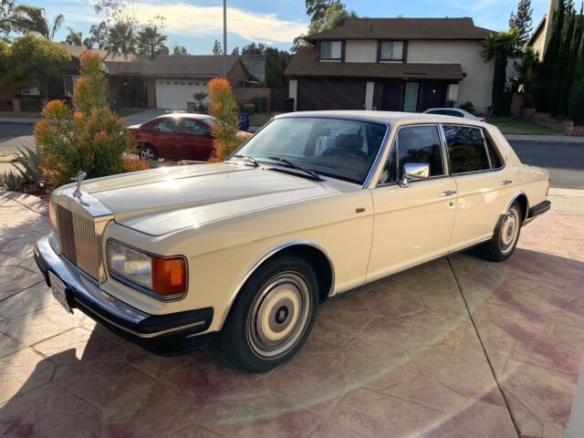 1988 ROLLS ROYCE SILVER SPUR PERFECT RUNNING CONDITION 1988 Rolls-Royce Silver Spirit/Spur/Dawn