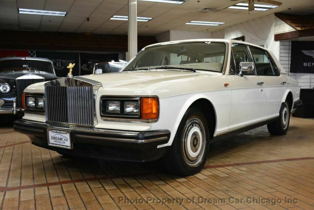 1988 ROLLS-ROYCE SILVER SPUR SEDAN ... LOW MILES ... RARE COLOR ... BEAUTIFUL .. 1988 Rolls-Royce Silver Spirit/Spur/Dawn