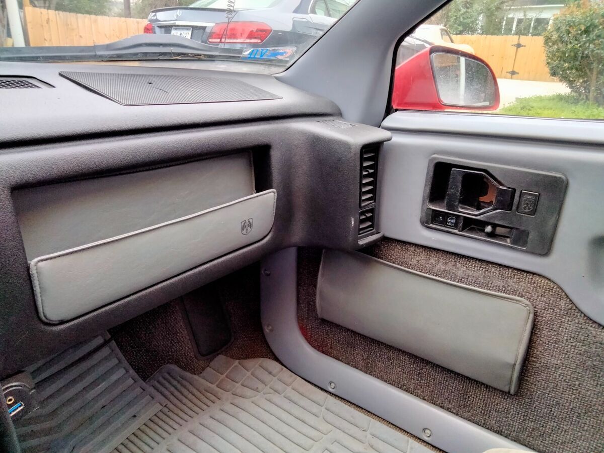 1988 Pontiac Fiero - photo 5