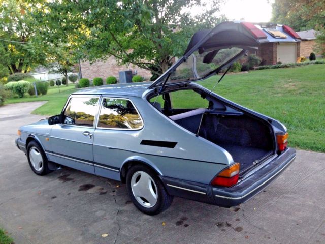 1988 Saab 900 Base Hatchback 2-Door - photo 6