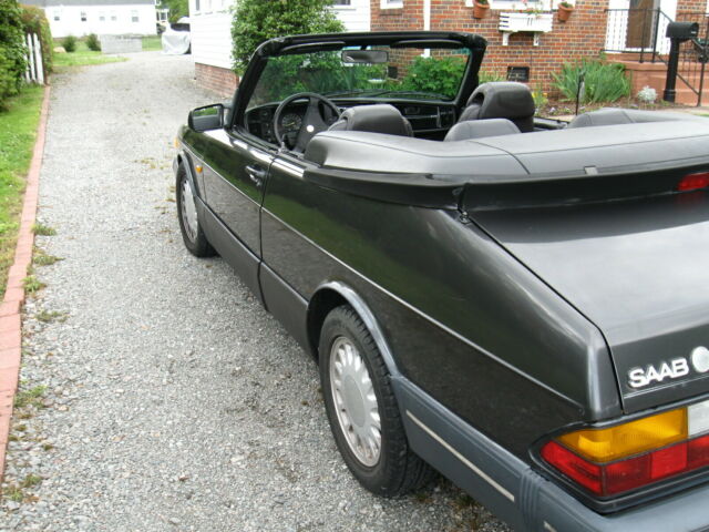 1988 Saab 900 Convertible - photo 3