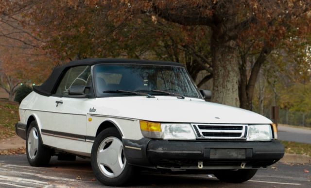 1988 Saab 900 Convertible - photo 2