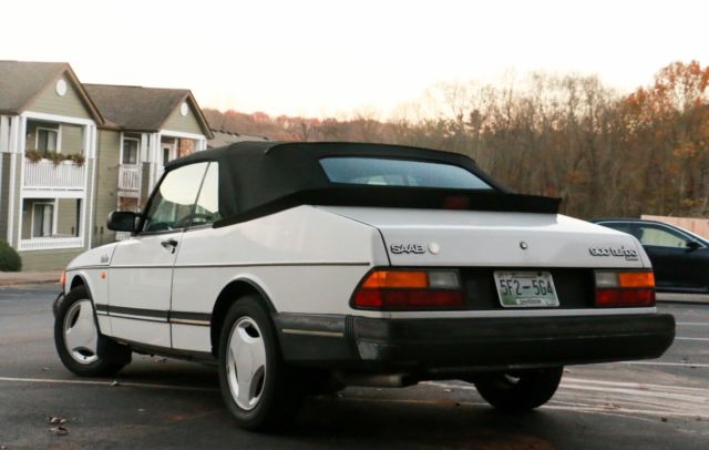 1988 Saab 900 Convertible - photo 6