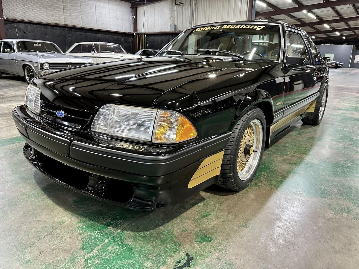 1988 Saleen Mustang #224 / 5.0 / Auto / AC / 23K Miles 1988 Ford Mustang LX