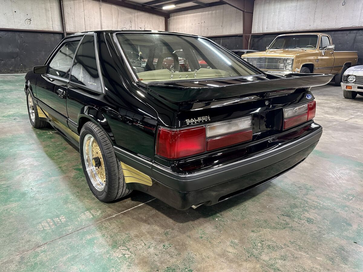 1988 Ford Mustang LX - photo 3