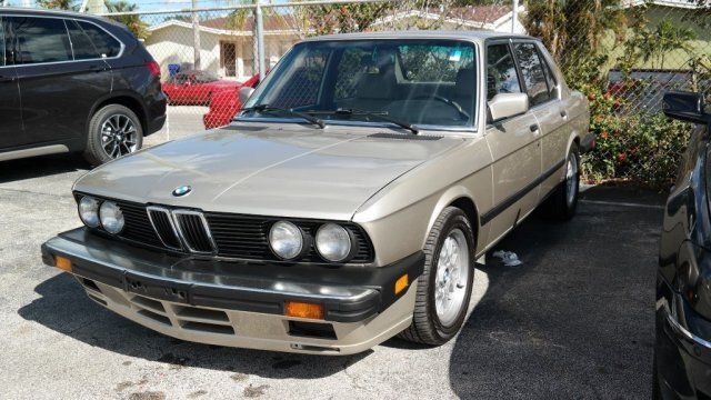 1988 BMW 535i - photo 2