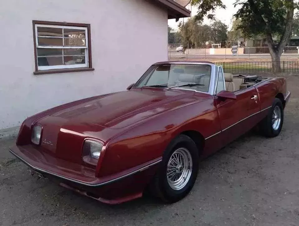 1988 STUDEBAKER AVANTI 1988 Studebaker Avanti 1988 STUDEBAKER AVANTI CONVERTIBLE 85K ORIGINAL MILES