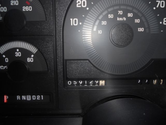 1988 GMC Sierra 1500 Pickup Truck - photo 9