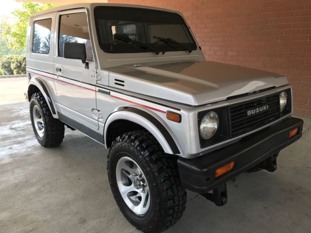 1988 Suzuki Samurai Suzuki samurai Hard Top 5-Spd 4x4 1.3L - photo 2