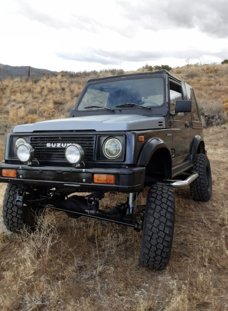 1988 Suzuki Samurai JX Excellent condition with upgraded Drivetrain and Shocks 1988 Suzuki Samurai