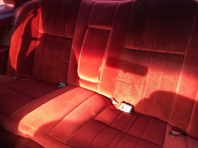 1988 Ford Thunderbird SC Coupe - photo 11