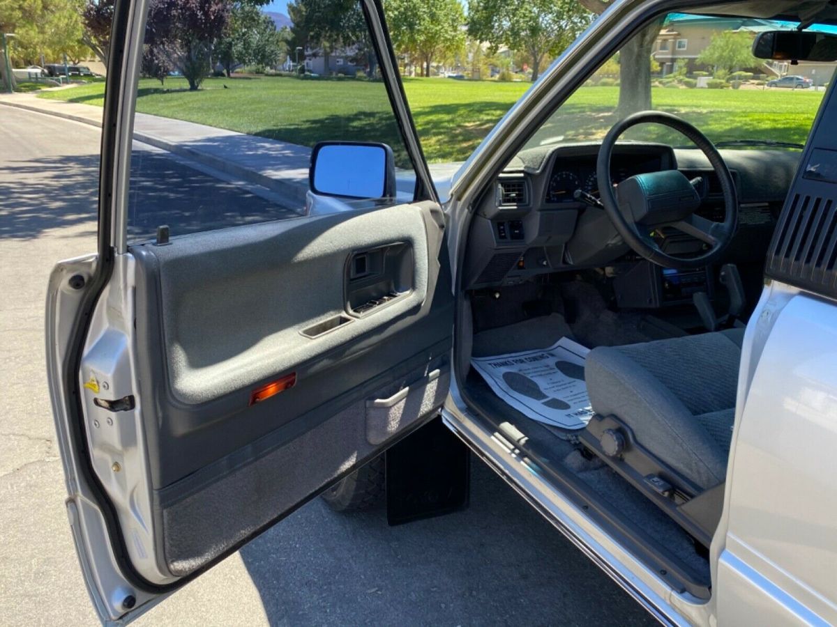 1988 Toyota 4Runner 4-RUNNER - photo 11