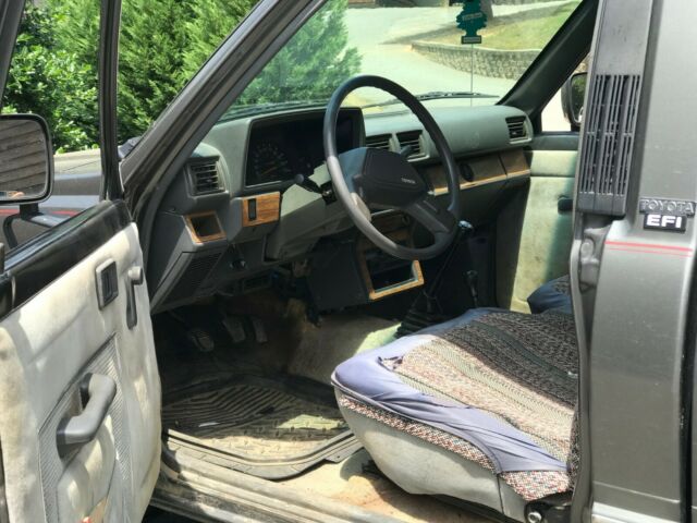 1988 Toyota Pickup - photo 6