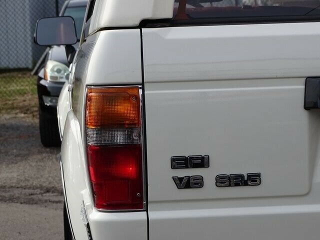 1988 Toyota 4Runner SR5 - photo 8