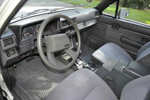 1988 Toyota 4Runner SR5 Sport Utility 2-Door - photo 12