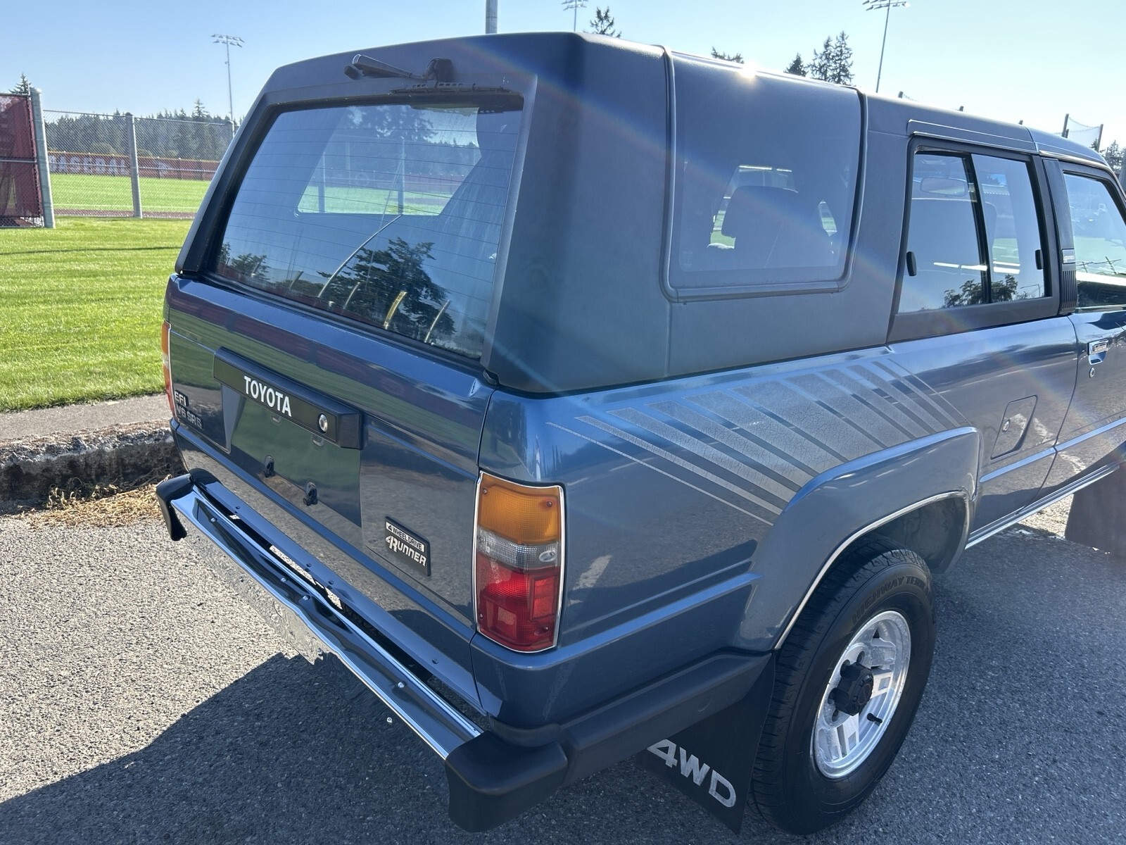 1988 Toyota 4Runner VN66 SR5 V6 automatic low miles 151k cold ac - photo 6