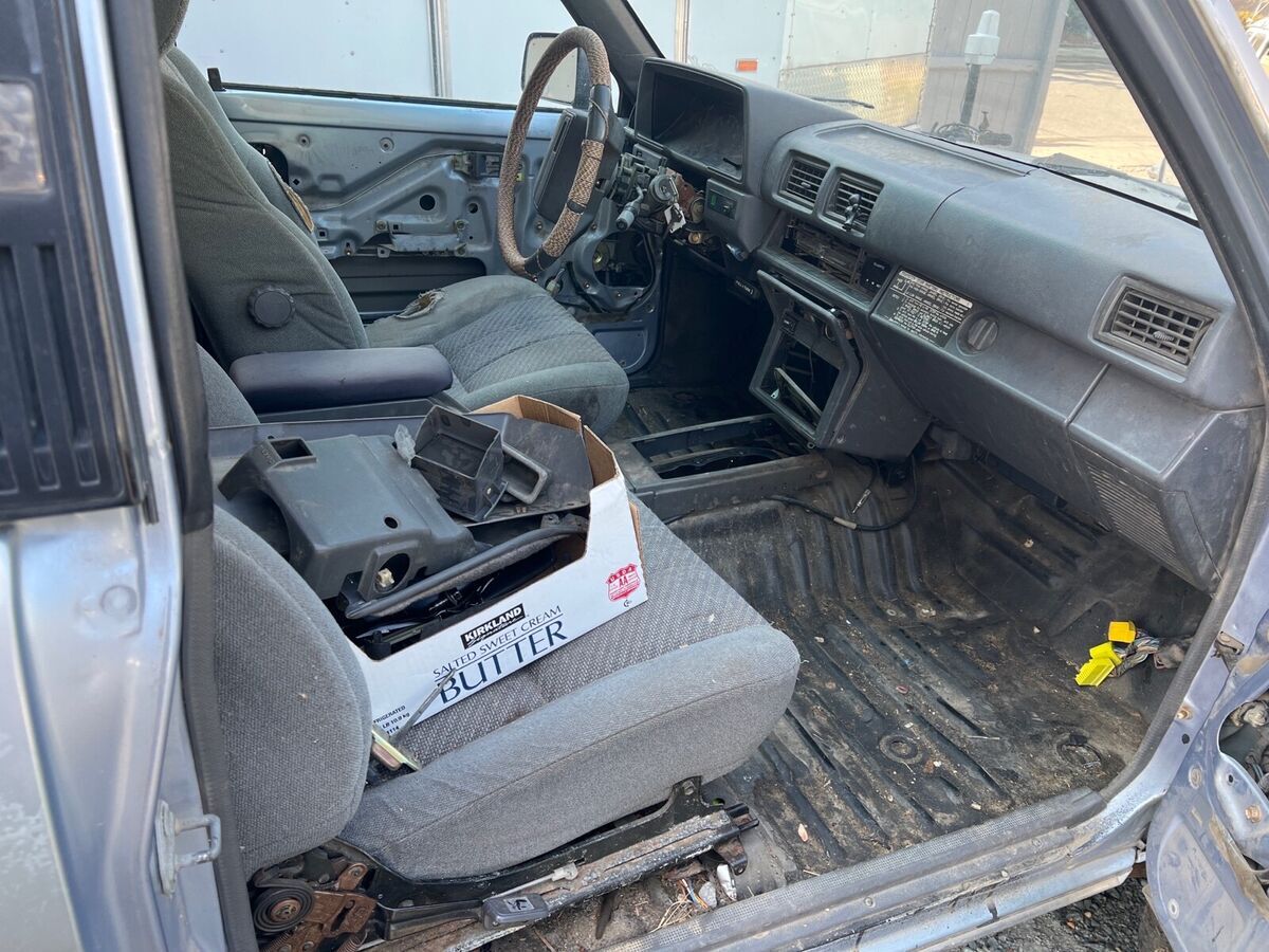 1988 Toyota 4Runner VN66 SR5 - photo 6