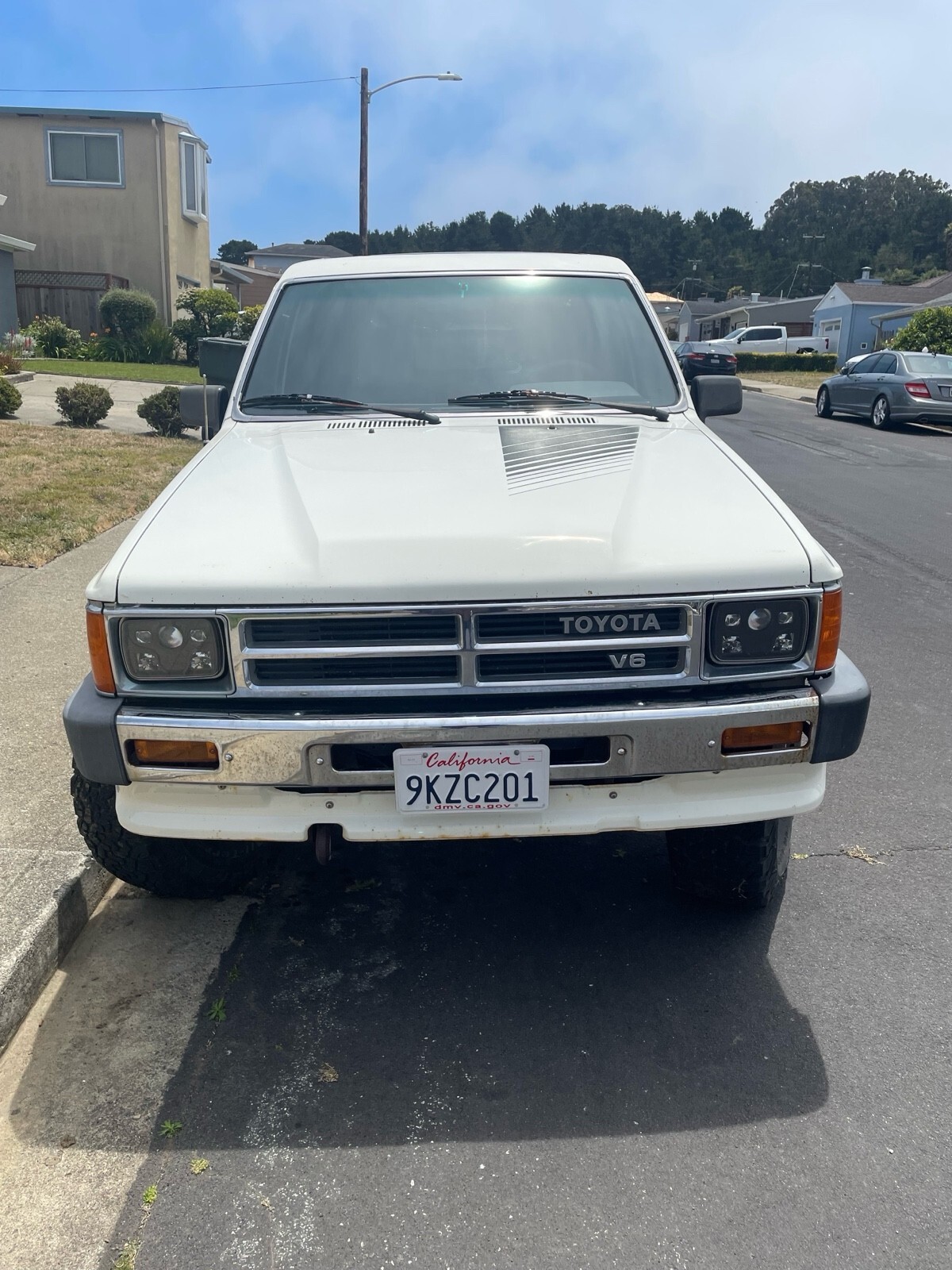 1988 Toyota 4Runner VN66 SR5 - photo 2
