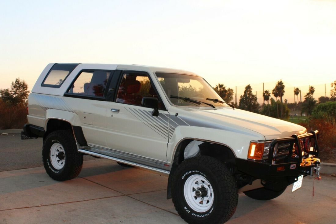 1988 Toyota 4Runner V6 4X4 5Speed Manual Fully Loaded Restored A+++ condition 1988 Toyota 4Runner
