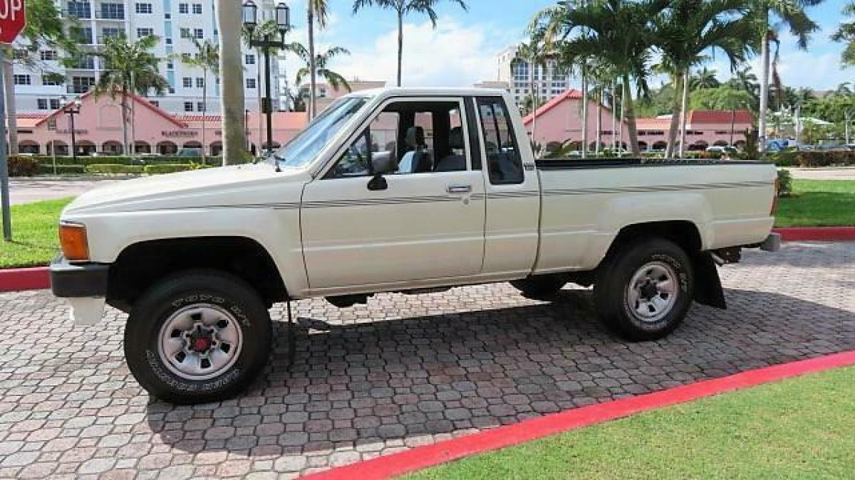 1988 Toyota 4WD Pickups Deluxe - photo 11