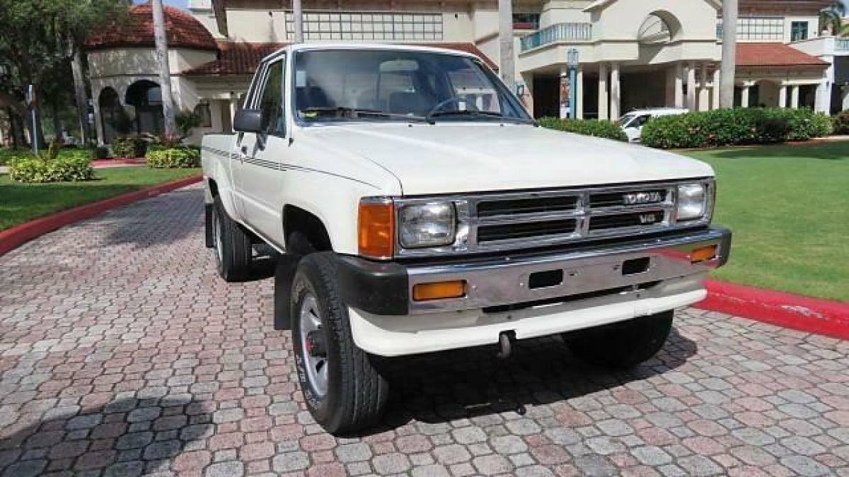 1988 Toyota 4WD Pickups Deluxe - photo 6