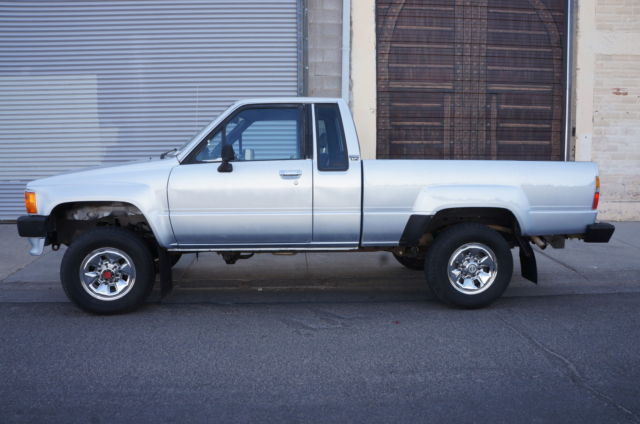 1988 Toyota 4X4 Pickup. 22r-e, Extended Cab, 54k original miles One owner! 1988 Toyota Tacoma