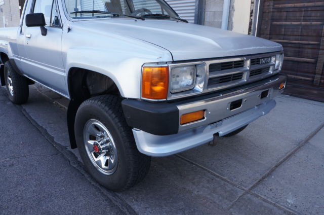 1988 Toyota Tacoma - photo 8