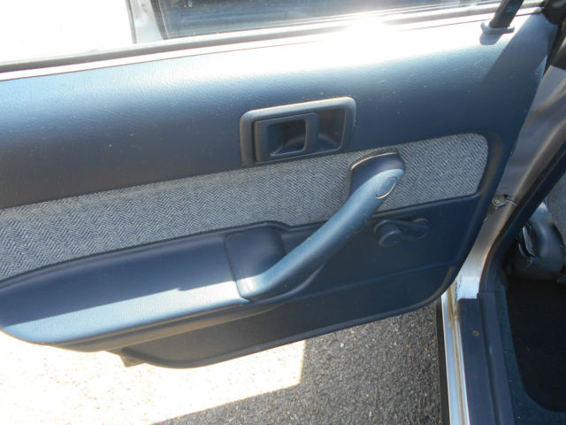 1988 Toyota Camry DLX - photo 11