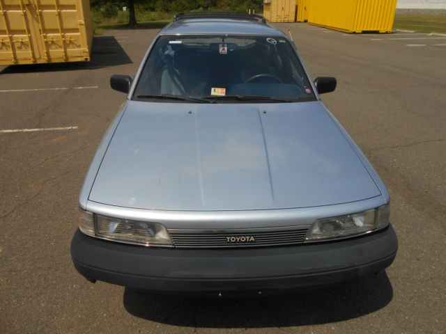 1988 Toyota Camry DLX - photo 3