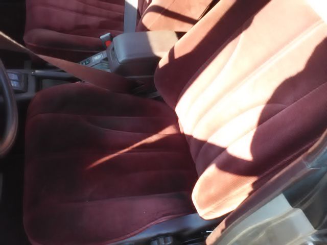1988 Toyota Camry LE Sedan 4-Door - photo 10