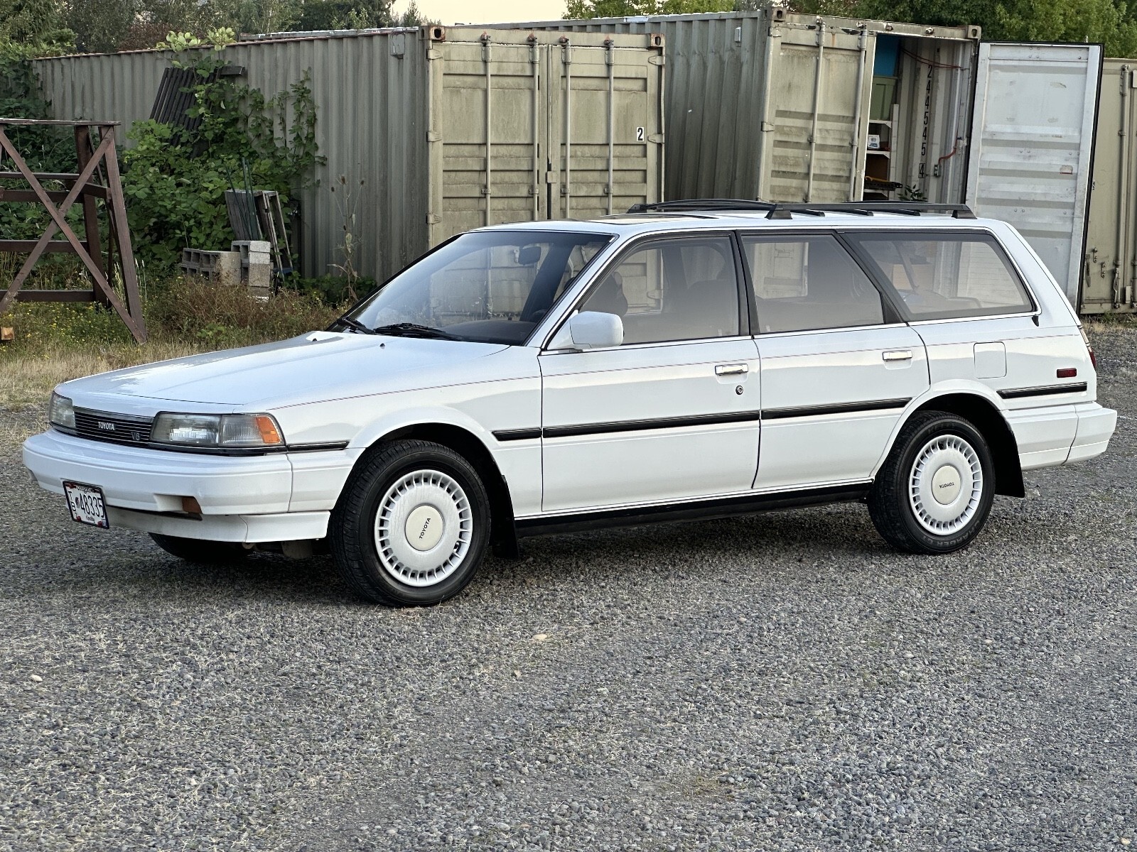 1988 Toyota Camry LE - photo 5
