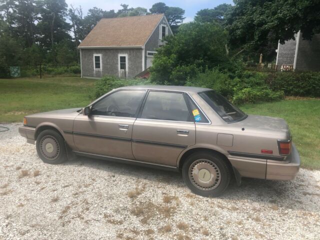 1988 Toyota Camry V6 LE 1988 Toyota Camry LE