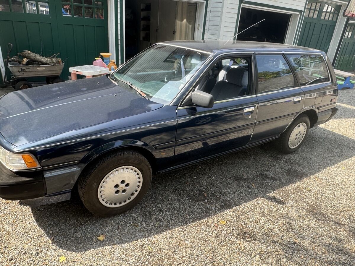 1988 Toyota Camry DLX - photo 3
