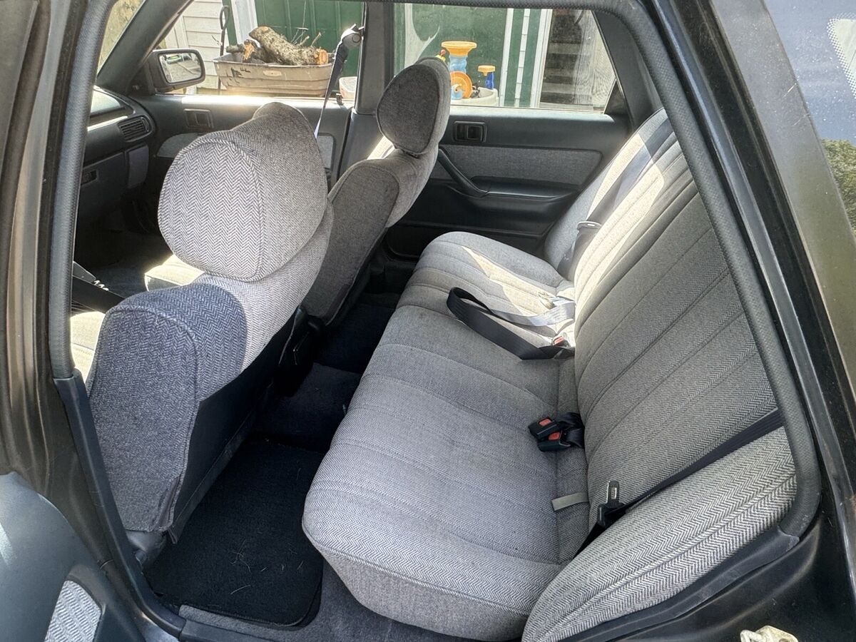 1988 Toyota Camry DLX - photo 6