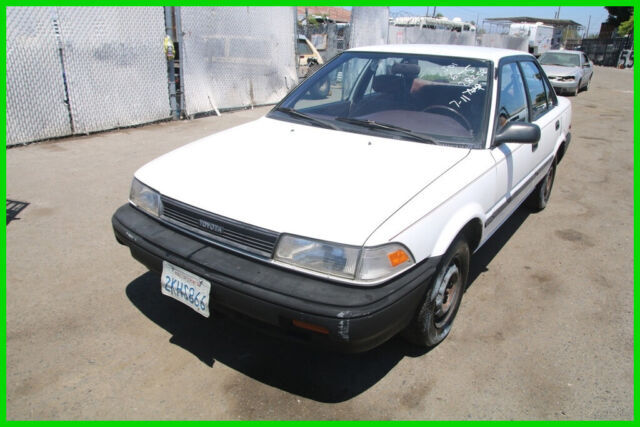 1988 Toyota Corolla 4 Cylinder 1.6L Automatic NO RESERVE 1988 Toyota Corolla Deluxe