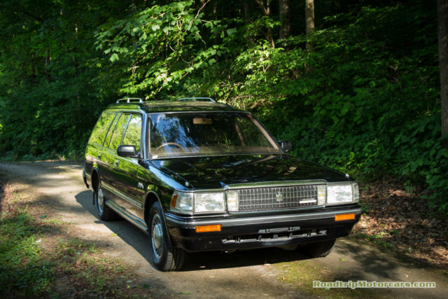 1988 Toyota Crown Wagon - photo 2