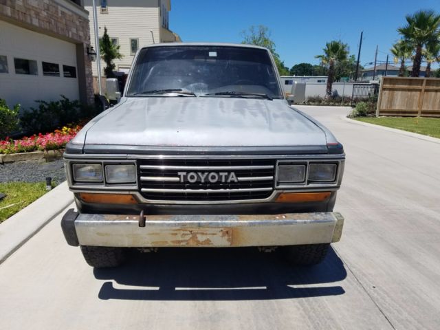 1988 Toyota Land Cruiser FJ62 - photo 2