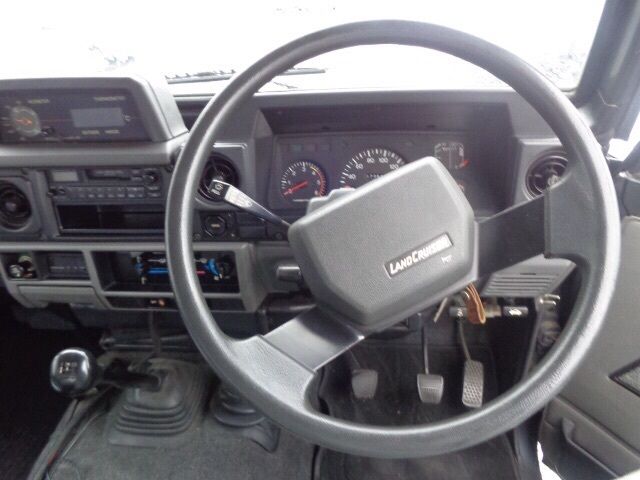 1988 Toyota Land Cruiser - photo 2