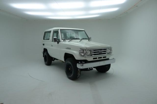 1988 Toyota Land Cruiser BJ74 - photo 5