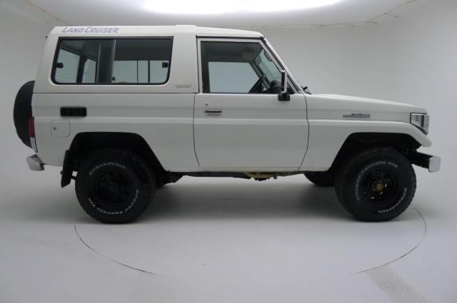1988 Toyota Land Cruiser BJ74 - photo 6