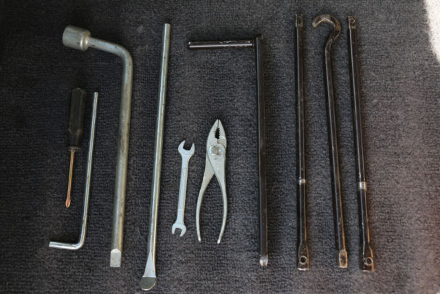 1988 Toyota Land Cruiser Base Sport Utility 4-Door - photo 11