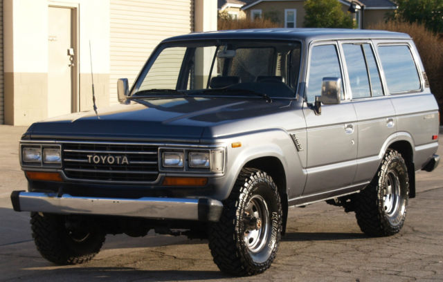 1988 Toyota Land Cruiser FJ62 4x4 Rare VERY Low Miles Barn Yard Find Collectors 1988 Toyota Land Cruiser FJ62 Low Miles Barn Yard Find Collectible FJ 62
