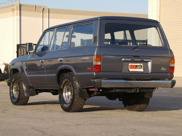 1988 Toyota Land Cruiser FJ62 Low Miles Barn Yard Find Collectible FJ 62 - photo 2