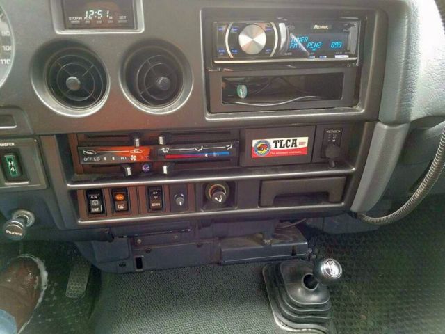 1988 Toyota Land Cruiser FJ62 - photo 11