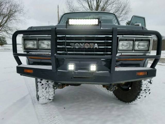 1988 Toyota Land Cruiser FJ62 - photo 5