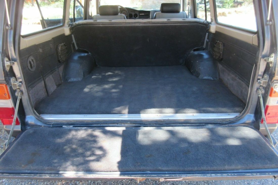 1988 Toyota Land Cruiser FJ62 GX - photo 11