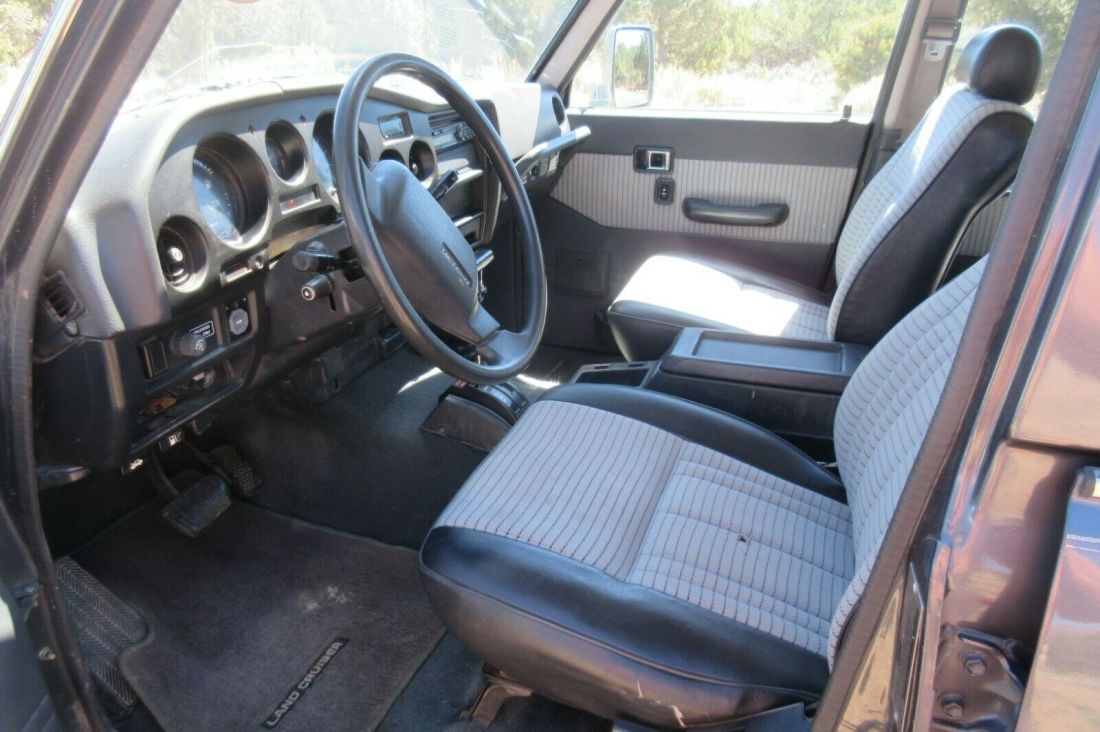 1988 Toyota Land Cruiser FJ62 GX - photo 7