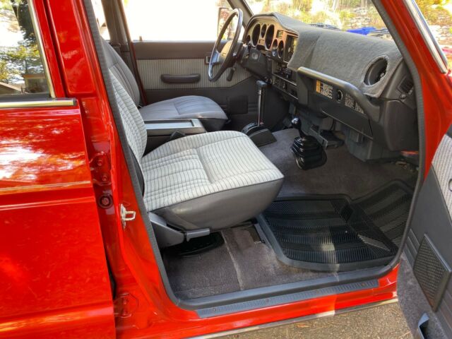 1988 Toyota Land Cruiser FJ62 2-OWNER ONLY 163,756 MILES NO RUST - photo 13