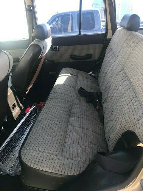 1988 Toyota Land Cruiser FJ62 - photo 3